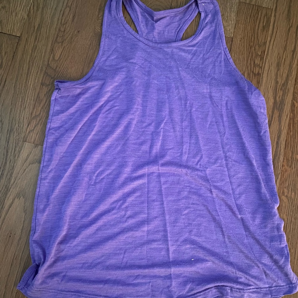 Athletic tank top